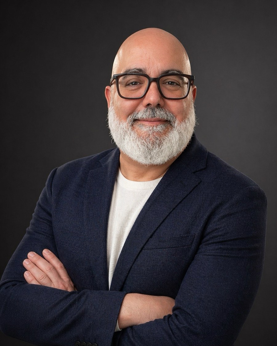 Antonio González, founder and editor of Cybersecurity Under Pressure